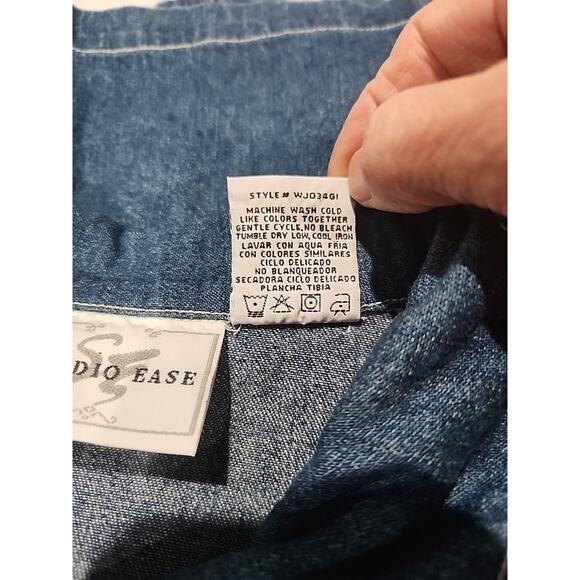 Studio Ease Women's S Short Sleeve Denim Blue Front Pockets Floral Buttons - Picture 4 of 6